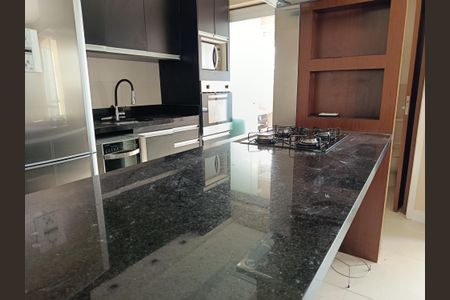 Apartamento à venda com 68m², 1 quarto e 2 vagasCozinha