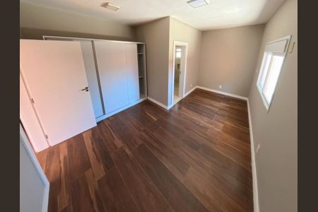 Foto 08 de casa à venda com 4 quartos, 247m² em Vila Lidia, Campinas