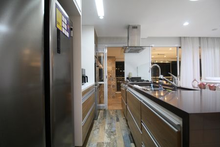 Apartamento à venda com 109m², 3 quartos e 2 vagasCozinha