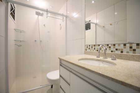 Apartamento à venda com 109m², 3 quartos e 2 vagasBanheiro 1