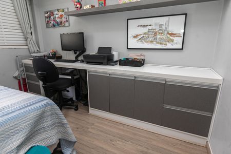 Apartamento à venda com 132m², 3 quartos e 1 vagaDetalhe Armario quarto 3