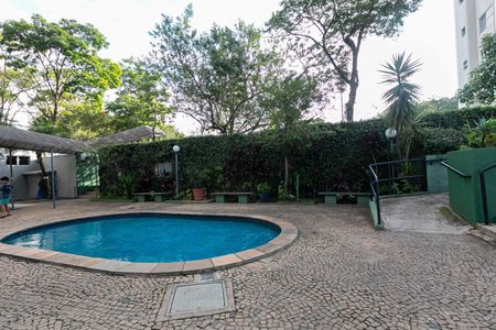 Apartamento à venda com 132m², 3 quartos e 1 vagaÁrea Comum - Piscina