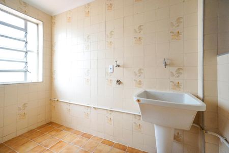 Apartamento à venda com 81m², 3 quartos e 1 vagaÁrea de serviço