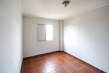 Apartamento à venda com 81m², 3 quartos e 1 vagaQuarto 02