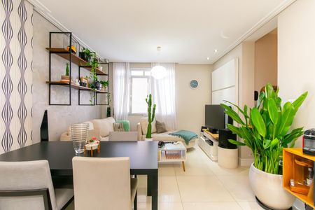 Apartamento à venda com 85m², 2 quartos e 1 vagaSala