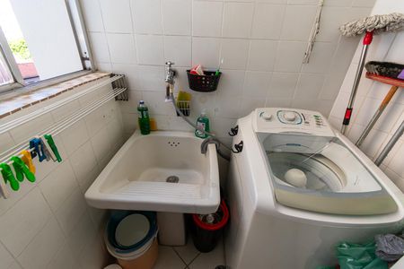 Apartamento à venda com 85m², 2 quartos e 1 vagaÁrea de Serviço