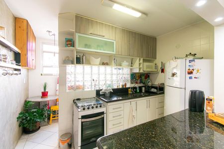 Apartamento à venda com 85m², 2 quartos e 1 vagaCozinha