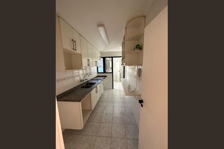 Apartamento para alugar com 76m², 3 quartos e 1 vaga Apartamento para alugar com 76m², 3 quartos e 1 vagaFoto 04
