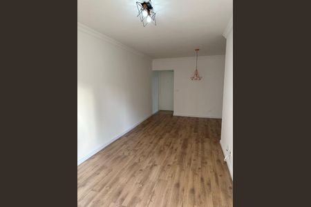 Foto 05 de apartamento para alugar com 3 quartos, 76m² em Vila Olímpia, São Paulo