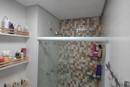 Apartamento à venda com 65m², 2 quartos e 2 vagas Apartamento à venda com 65m², 2 quartos e 2 vagasBanheiro