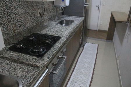 Apartamento à venda com 65m², 2 quartos e 2 vagasCozinha