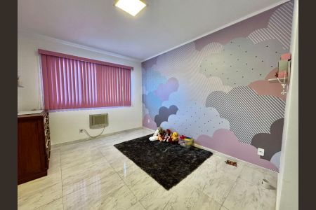 Casa à venda com 8 quartos, 261m² em Jardim Sulacap, Rio de Janeiro