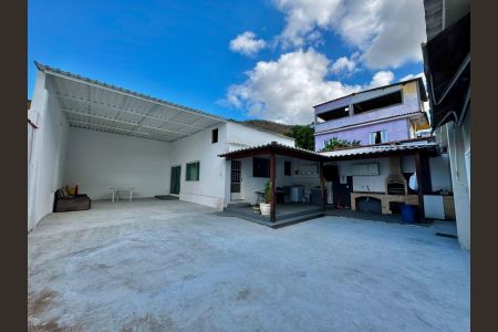 Casa à venda com 261m², 8 quartos e 5 vagas
