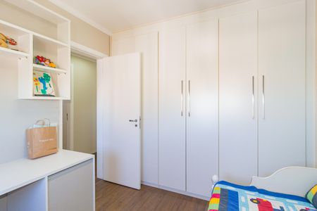 Apartamento para alugar com 126m², 3 quartos e 2 vagasQuarto 2