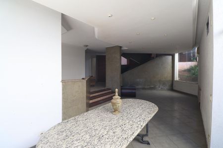 Casa à venda com 284m², 4 quartos e 4 vagasSala 2