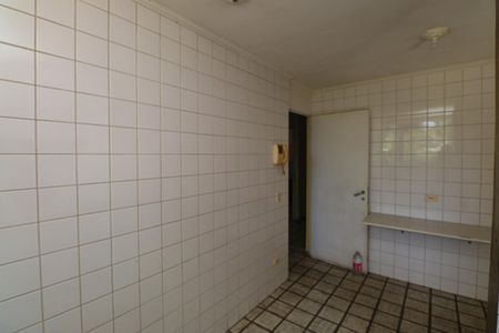 Casa à venda com 284m², 4 quartos e 4 vagasCozinha - Armários