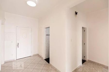 Apartamento à venda com 78m², 2 quartos e sem vagaÁrea externa