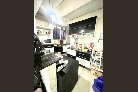 Apartamento à venda com 78m², 2 quartos e sem vagaCozinha