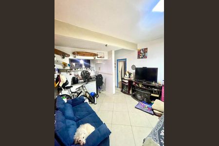 Apartamento à venda com 78m², 2 quartos e sem vagaSala