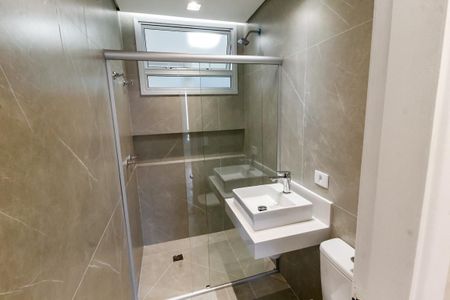 Banheiro Corredor de apartamento à venda com 3 quartos, 100m² em Vila Progredior, São Paulo