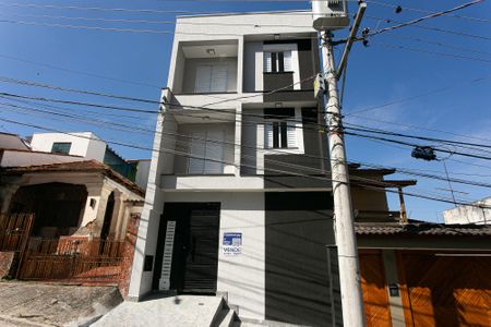 Apartamento à venda com 28m², 1 quarto e sem vaga Apartamento à venda com 28m², 1 quarto e sem vagaFachada