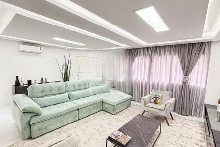 Casa à venda com 6 quartos, 386m² em Vila Pires, Santo André