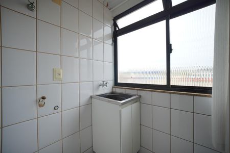 Apartamento para alugar com 109m², 2 quartos e 1 vagaÁrea de Serviço