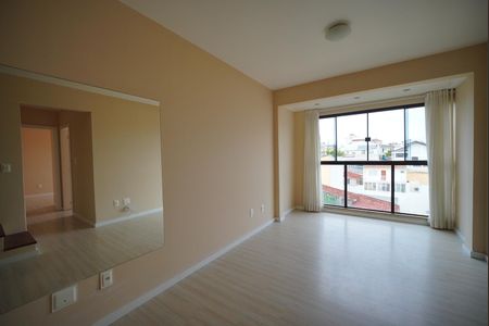 Apartamento para alugar com 109m², 2 quartos e 1 vagaSala