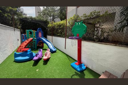 Apartamento à venda com 146m², 4 quartos e 2 vagasPlayground