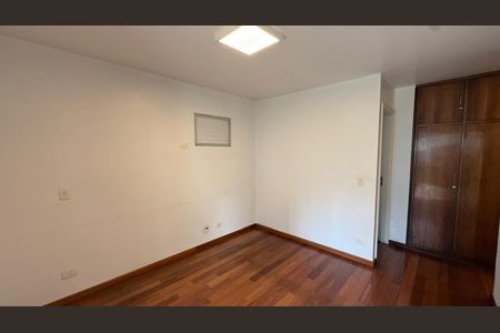 Apartamento à venda com 146m², 4 quartos e 2 vagasQuarto 1