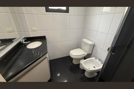 Apartamento à venda com 146m², 4 quartos e 2 vagasBanheiro