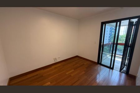 Apartamento à venda com 146m², 4 quartos e 2 vagasQuarto