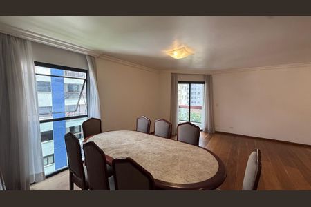 Sala de apartamento à venda com 4 quartos, 146m² em Vila Olímpia, São Paulo