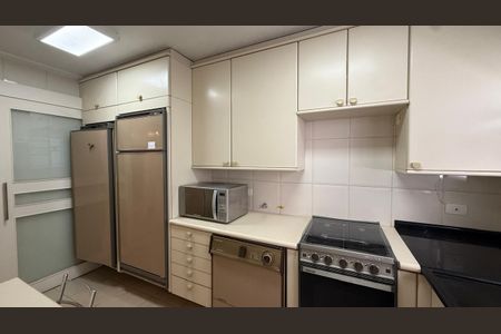 Apartamento à venda com 146m², 4 quartos e 2 vagasCozinha