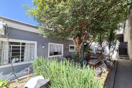 Casa à venda com 200m², 3 quartos e 4 vagascasa 2 e casa 3