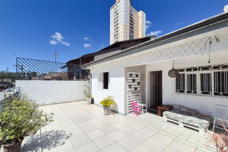 Casa à venda com 200m², 3 quartos e 4 vagasQuintal