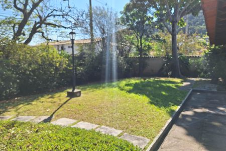 Casa à venda com 326m², 4 quartos e 7 vagasQuintal