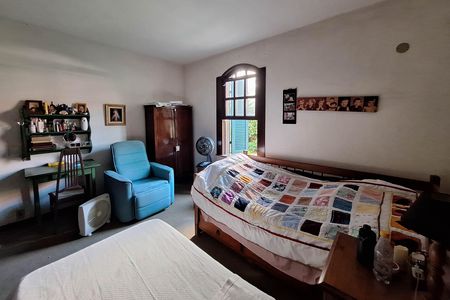Casa à venda com 326m², 4 quartos e 7 vagasQuarto 1