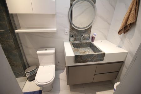 Apartamento à venda com 130m², 2 quartos e 2 vagasSuite Quarto 1