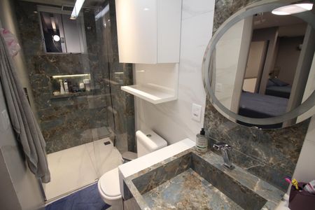 Apartamento à venda com 130m², 2 quartos e 2 vagasSuite Quarto 1