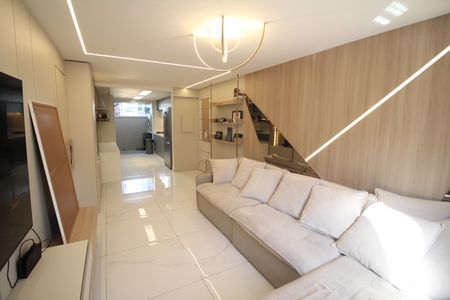 Sala de apartamento à venda com 2 quartos, 130m² em Santa Helena, Belo Horizonte