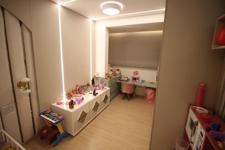 Apartamento à venda com 130m², 2 quartos e 2 vagasQuarto 2