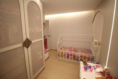 Apartamento à venda com 130m², 2 quartos e 2 vagasQuarto 2