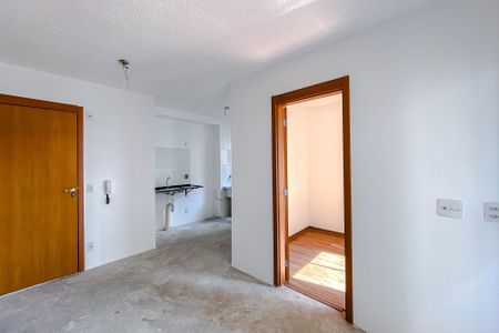 Apartamento à venda com 38m², 2 quartos e sem vaga Apartamento à venda com 38m², 2 quartos e sem vagaSala