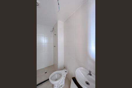 Apartamento à venda com 38m², 2 quartos e sem vaga Apartamento à venda com 38m², 2 quartos e sem vagaBanheiro