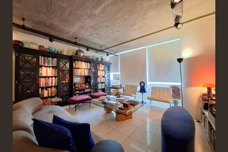 Apartamento à venda com 106m², 1 quarto e 1 vagaSala