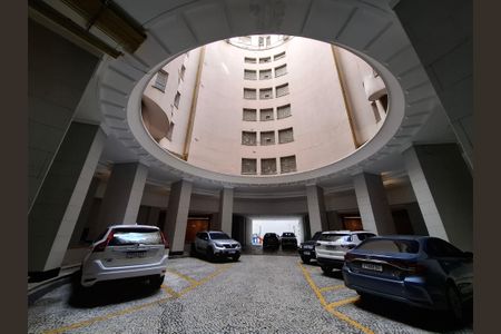 Apartamento à venda com 106m², 1 quarto e 1 vagaÁrea comum 