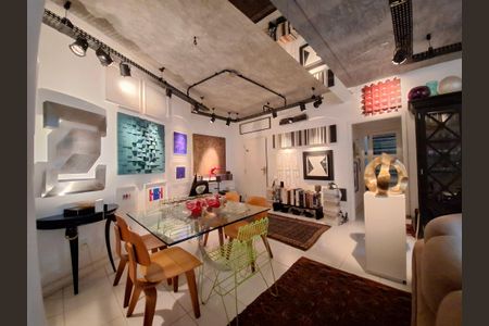 Apartamento à venda com 106m², 1 quarto e 1 vagaSala