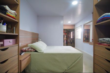 Casa à venda com 293m², 3 quartos e 5 vagasCloset da suíte