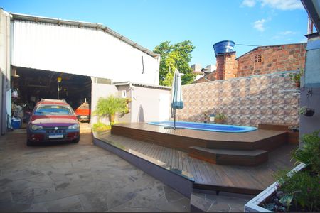 Casa à venda com 293m², 3 quartos e 5 vagasQuintal